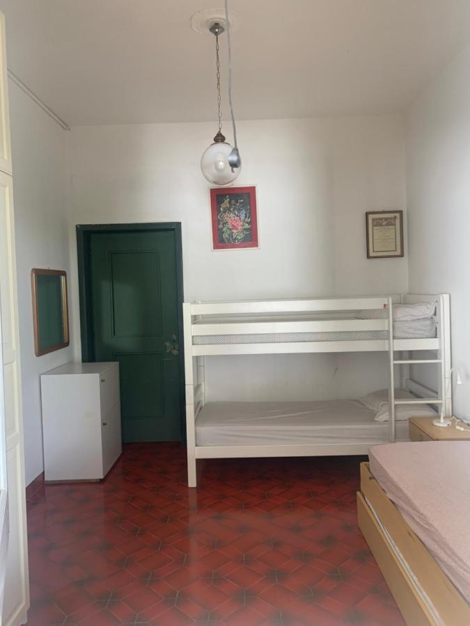 Villa Cecilia Полиняно а Маре Екстериор снимка
