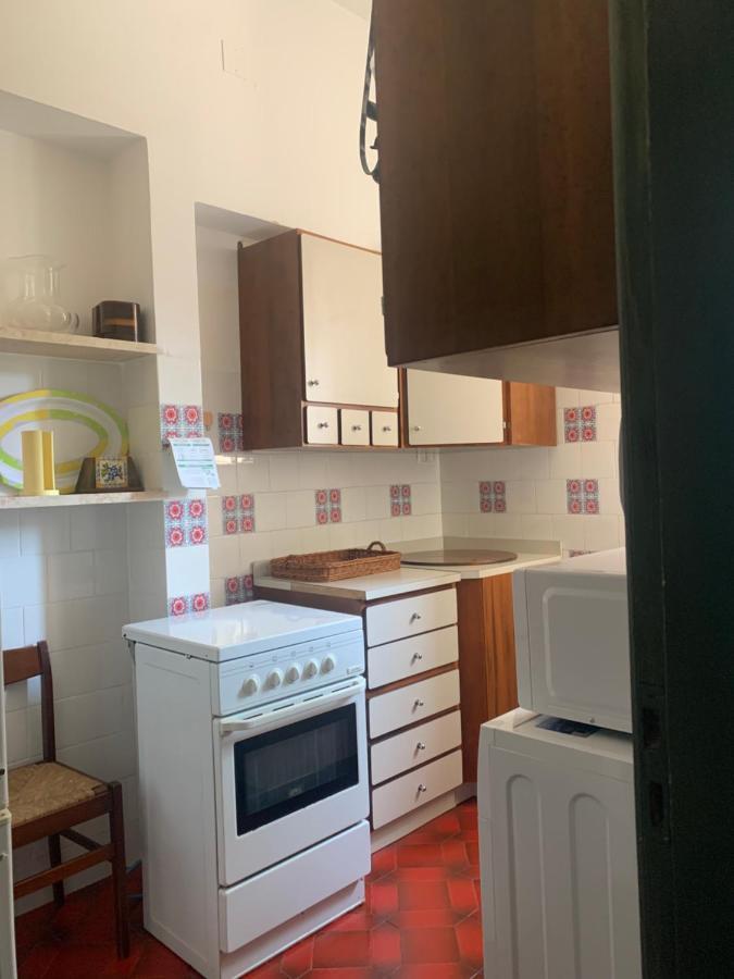 Villa Cecilia Полиняно а Маре Екстериор снимка